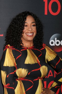 aktris Shonda Rhimes