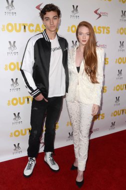 Gavin Casalegno, Larsen Thompson