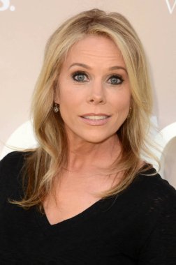Aktris Cheryl Hines