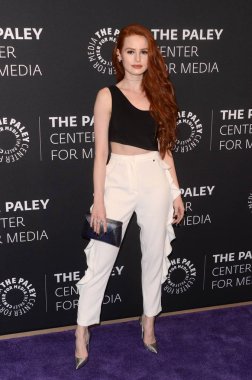 aktrist Madelaine Petsch