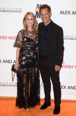 Maureen Mccormick, Michael Cummings