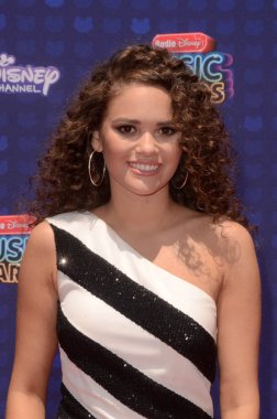 aktris Madison Pettis