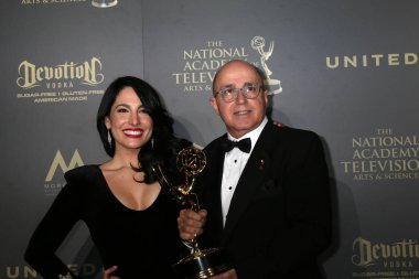 Alejandra Oraa, Eduardo Suarez