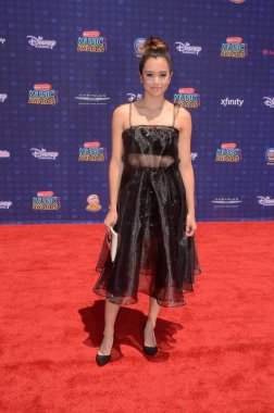 şarkıcı Megan Nicole