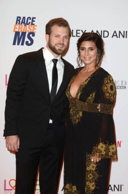 Jamie-Lynn Sigler, kesici Dykstra