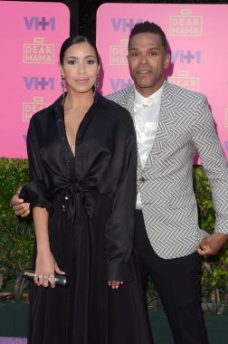 Julissa Bermudez, Maxwell  