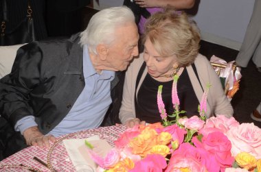 Kirk Douglas, Anne Douglas