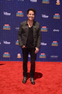 şarkıcı Pat Monahan