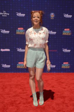 kemancı Lindsey Stirling