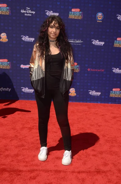 Sängerin alessia cara — Stockfoto