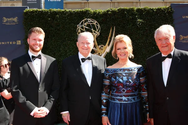 Alec Jay Sugarman, Burt Sugarman, Mary Hart, Father — Stock Photo, Image