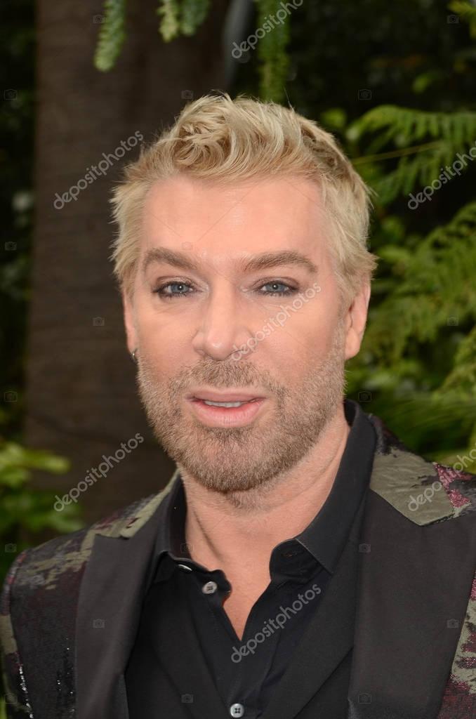 Hairstylist Chaz Dean Stock Editorial Photo © s_bukley 153464876