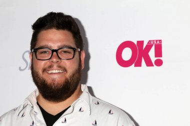 aktör Charley Koontz