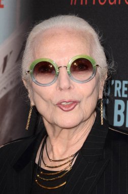 aktris Barbara Bain