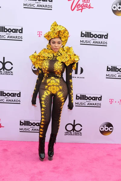 Dencia på 2017 Billboard Awards ankomster — Stockfoto