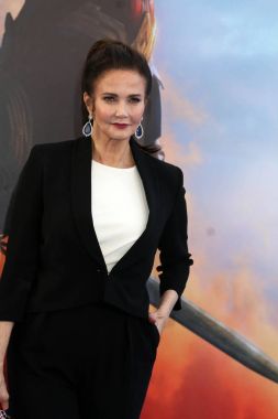 aktris Lynda Carter