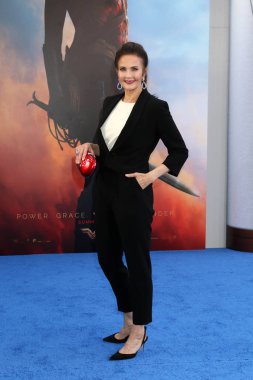 aktris Lynda Carter