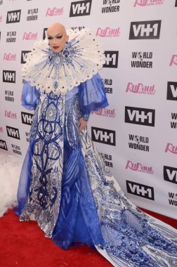 Sürükle sanatçı Sasha Velur