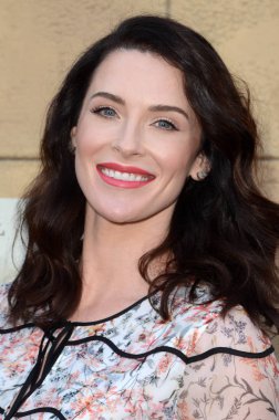 aktris Bridget Regan