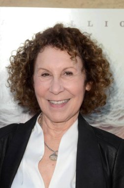 aktris Rhea Perlman