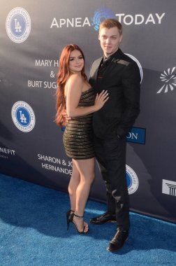 Ariel kış, Levi Meaden
