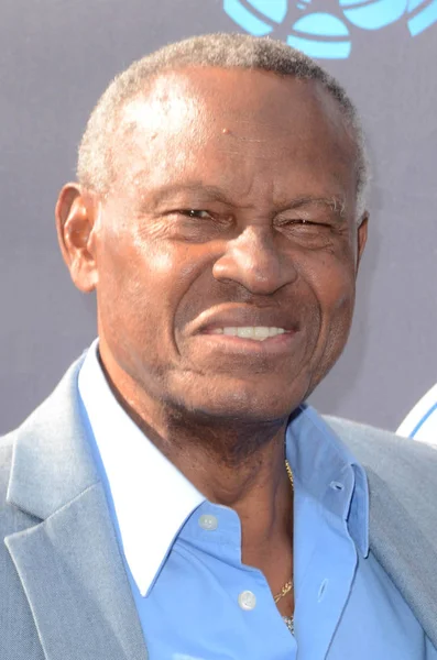 Manny Mota na terceira Gala Anual de Diamante Azul da Fundação Los Angeles Dodgers — Fotografia de Stock