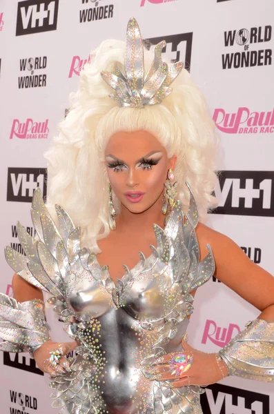 Drar performer Farrah Moan — Stockfoto