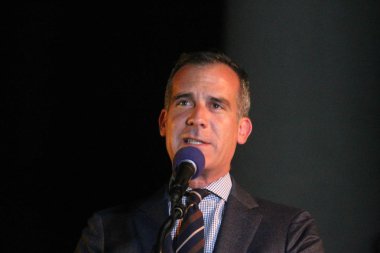 aktör Eric Garcetti