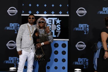 Buck Thomas, Premadonna