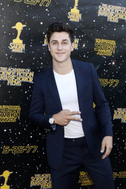 aktör David Henrie