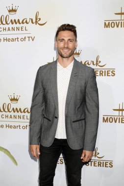 aktör Andrew Walker