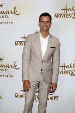 oyuncu Cameron Mathison