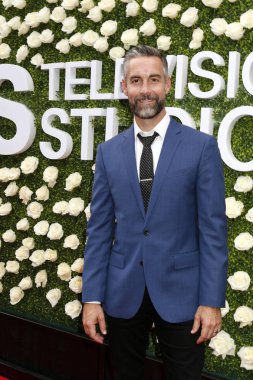 aktör Jay Harrington