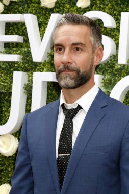 aktör Jay Harrington