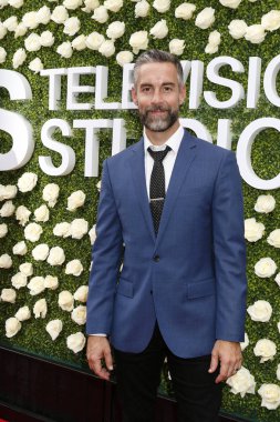 aktör Jay Harrington