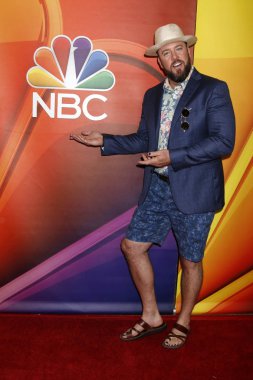 aktör Chris Sullivan