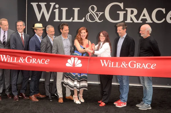 Sean Hayes, Debra Messing, Megan Mullally, Eric Mccormack, James Burrown — Stockfoto