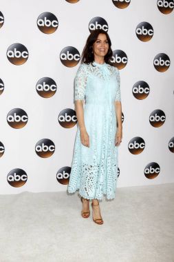 Aktris Bellamy genç