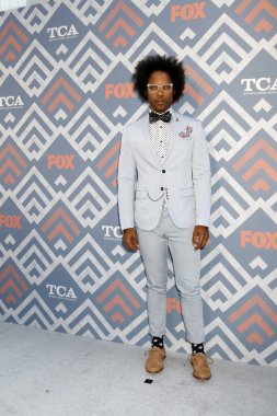 aktör Johnathan Fernandez