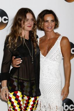 Willow Anwar, Gabrielle Anwar