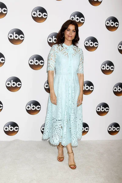 Aktris Bellamy genç