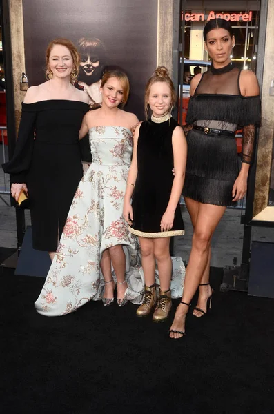 Miranda Otto, Talita Bateman, Lulu Wilson — Fotografia de Stock