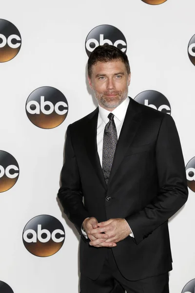 Actor Anson Mount — Stock Photo, Image