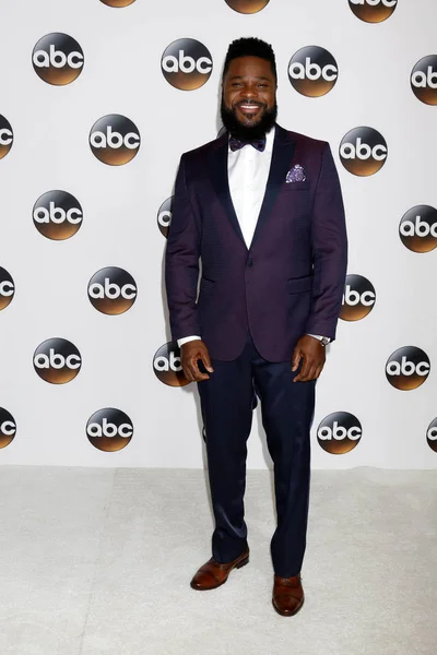 Malcolm-Jamal Warner