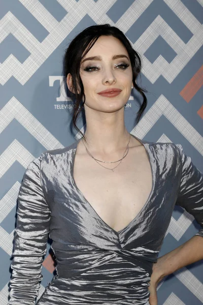 Herečka Emma Dumont — Stock fotografie