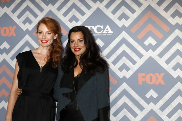 Alicia Witt, Zuleikha Robinson
