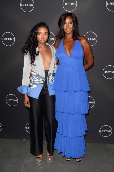 Cairo Peele, Beverly Peele