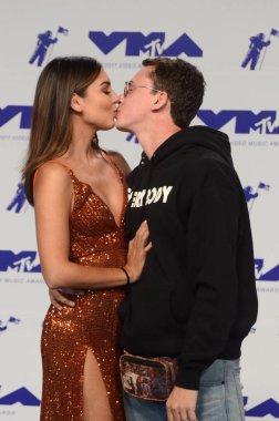 Jessica Andrea, mantık