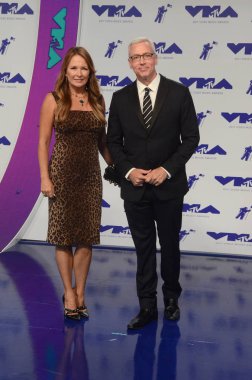 ünlü Doktor Drew Pinsky