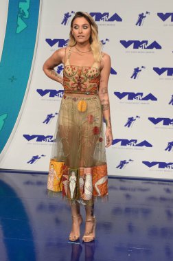 modeli Paris Jackson